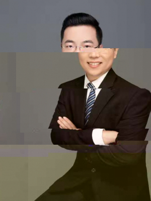 李